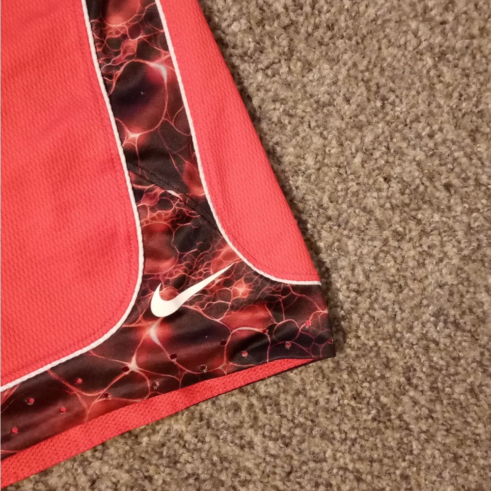Nike Lebron Dri Fit Red Basketball Shorts Excellent for Workout